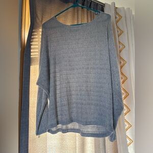 Lightweight oversized Knit Top